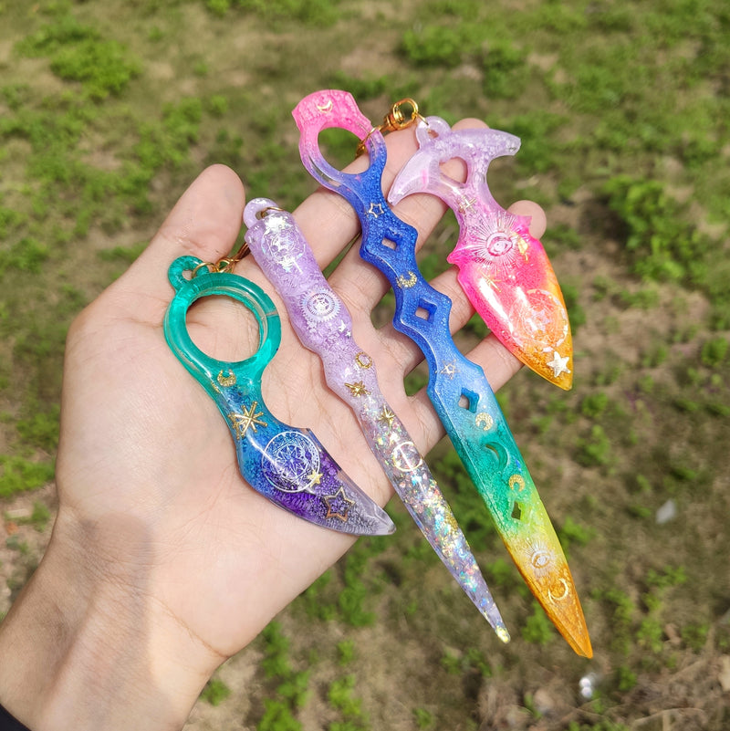 Stick Resin Silicone Mold with Hanging Holes 8-Shape