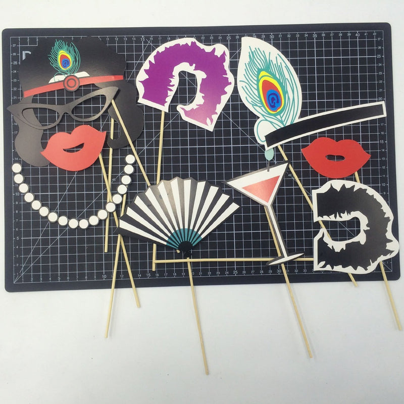 Roaring 20s Gatsby Flapper Girl Gangster Photo Booth Props 22-count